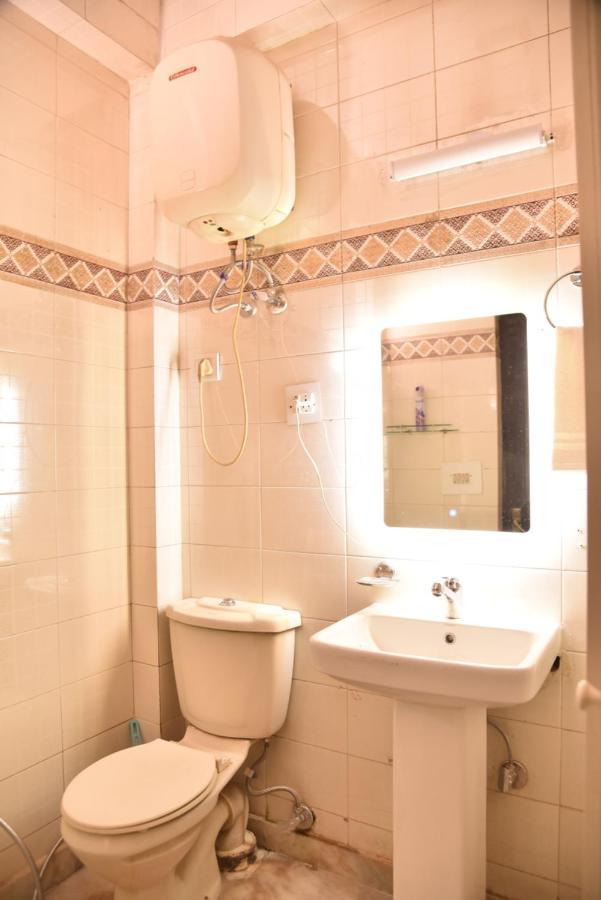 Jay Ally - Boutique Hotel Nuova Delhi Esterno foto